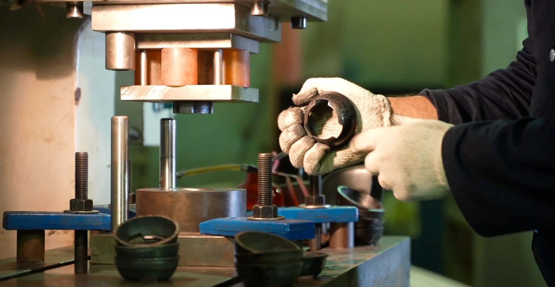 Cup Pressing